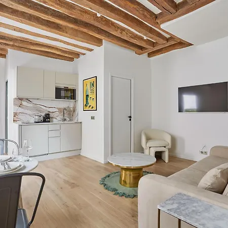 Eiffel Tower Apartment/invalide By Studioprestige