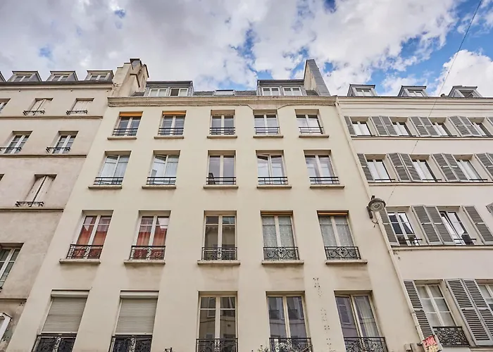 Eiffel Tower Apartment/invalide By Studioprestige